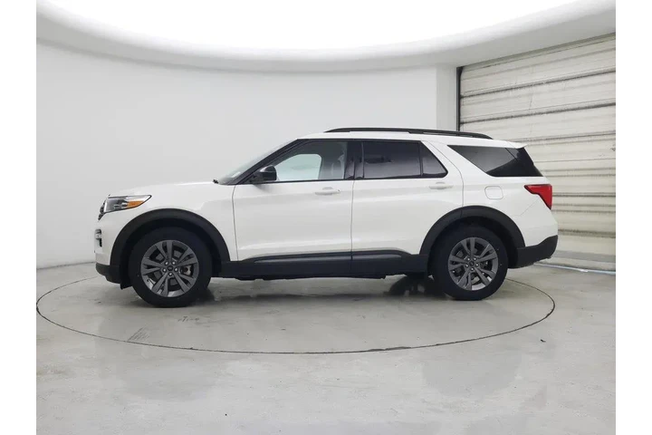 $29998 : Ford Explorer 2022 AWD XLT 4 image 3