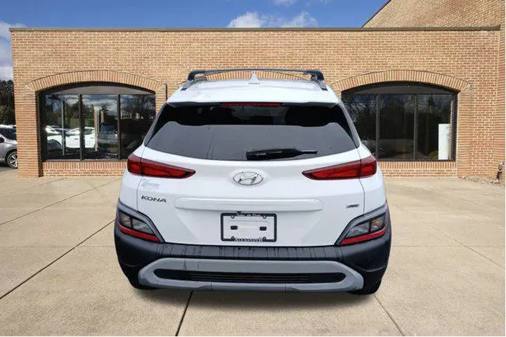 $19000 : Hyundai KONA 2022 AWD SEL 4d image 4