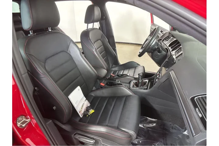 $21487 : 2021 GTI SE image 6