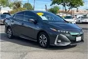 2017 Toyota Prius Prime thumbnail