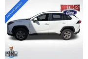 Toyota RAV4 2024 AWD XLE 4dr en Plano