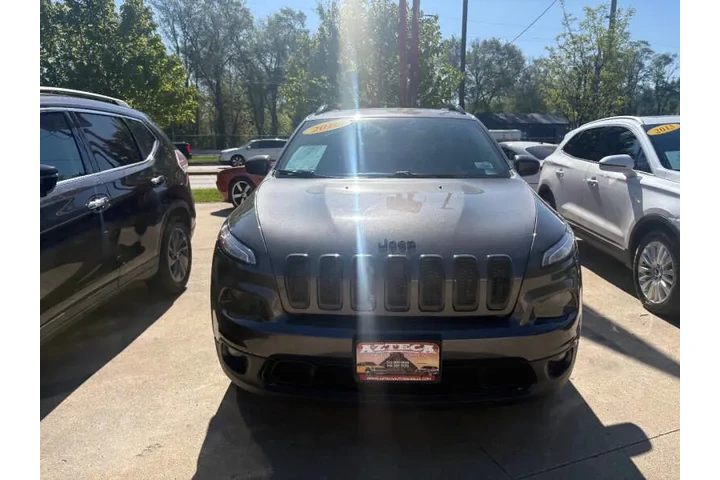 $10950 : 2018 Cherokee Latitude image 3