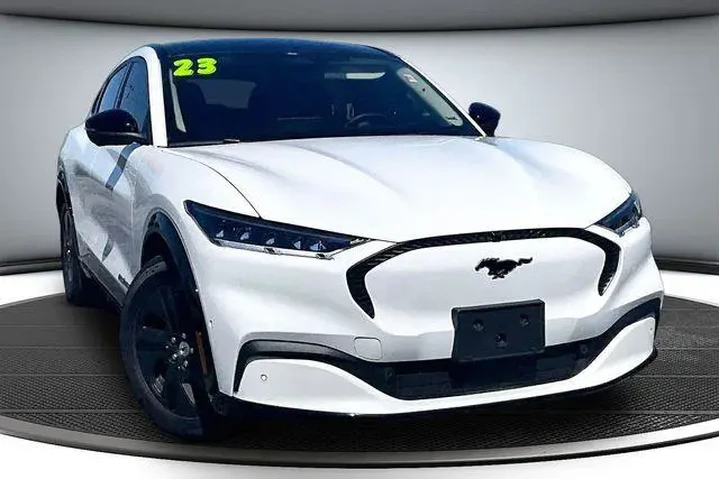 $34000 : Ford Mustang Mach-E 2023 AWD image 3