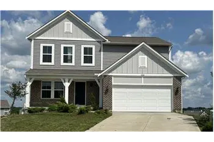 $2695 : Rental property with 3 bedro image 1