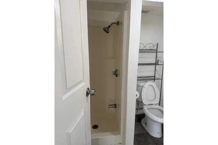 $1100 : RENTA DE UN ESTUDIO image 1