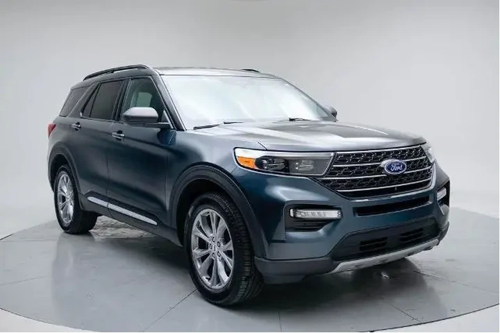 $27385 : Ford Explorer 2022 AWD XLT 4 image 3
