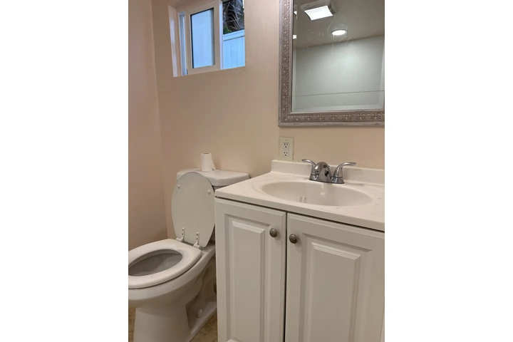 $1500 : Single image 1