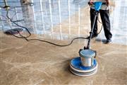 Cleaning floors and carpets en Los Angeles