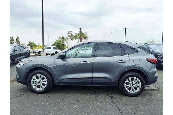 $20206 : Ford Escape 2025 AWD Active image 3