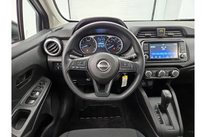 $16998 : Nissan Versa 2024 S 4dr Seda image 10