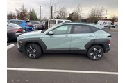$21995 : Hyundai KONA 2025 AWD SEL 4d thumbnail