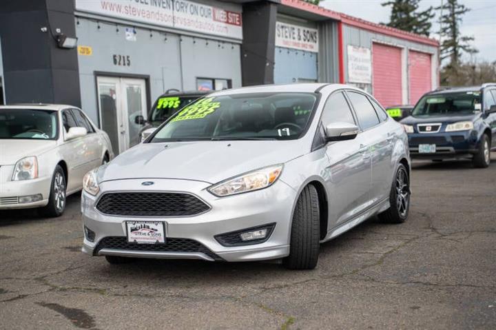 $9995 : 2016 Focus SE image 3