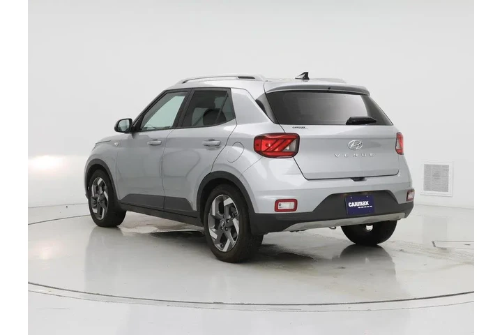 $16998 : Hyundai VENUE 2022 SEL 4dr C image 2