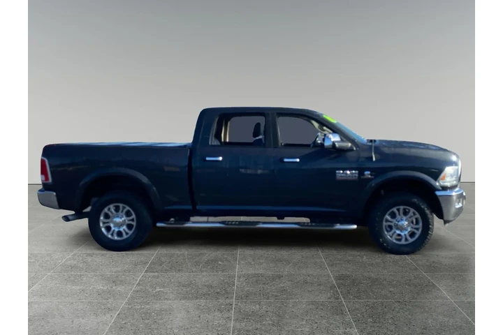 $38350 : Ram 2500 2015 4x4 Laramie 4d image 6