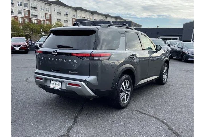 $31495 : Nissan Pathfinder 2024 AWD S image 4
