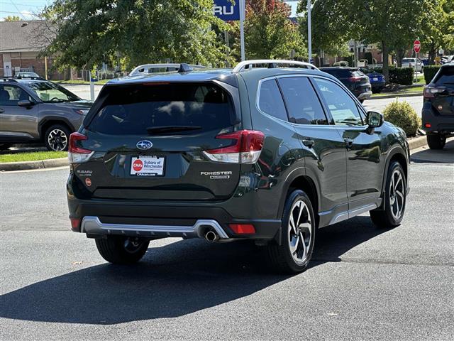 $33773 : PRE-OWNED 2024 SUBARU FORESTE image 2