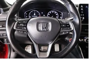 $22909 : Honda Accord 2022 Sport 4dr thumbnail