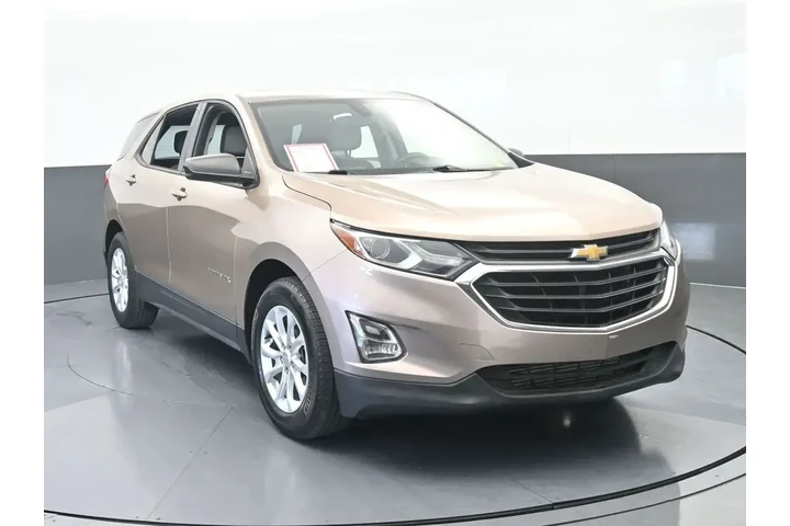 $13899 : Chevrolet Equinox 2019 LS 4d image 9