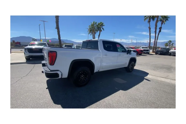 $62500 : 2023 Sierra 1500 image 8