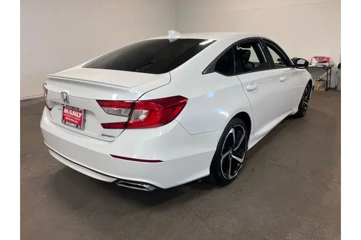 $19838 : Honda Accord 2019 Sport 4dr image 3
