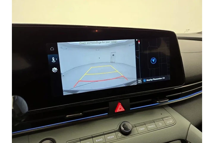 $24998 : Hyundai ELANTRA Hybrid 2025 image 7