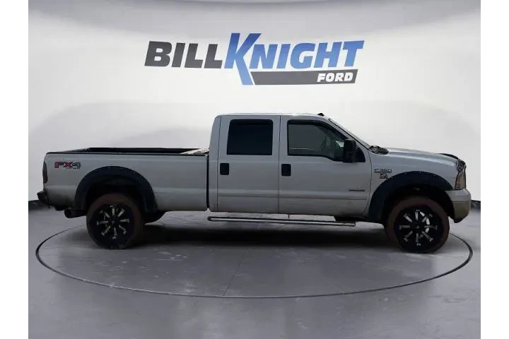 $9000 : Ford F-350 Super Duty 2005 4 image 6