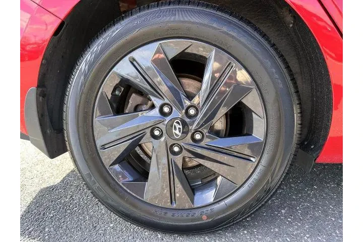 $15999 : Hyundai ELANTRA 2022 SEL 4dr image 6