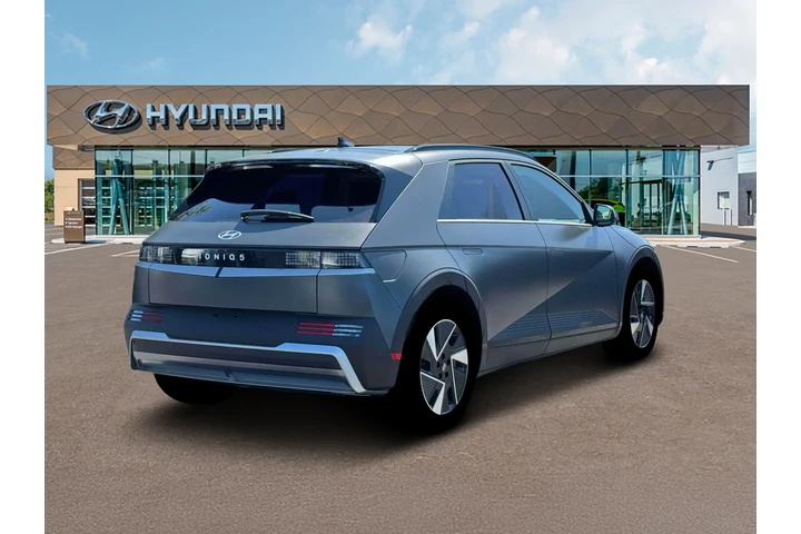 $37990 : Hyundai IONIQ 5 2025 SEL 4dr image 7