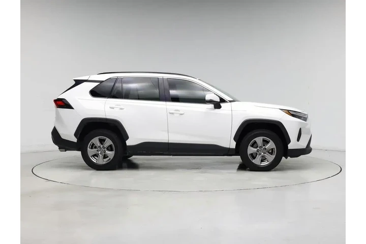 $27998 : Toyota RAV4 2023 XLE 4dr SUV image 7