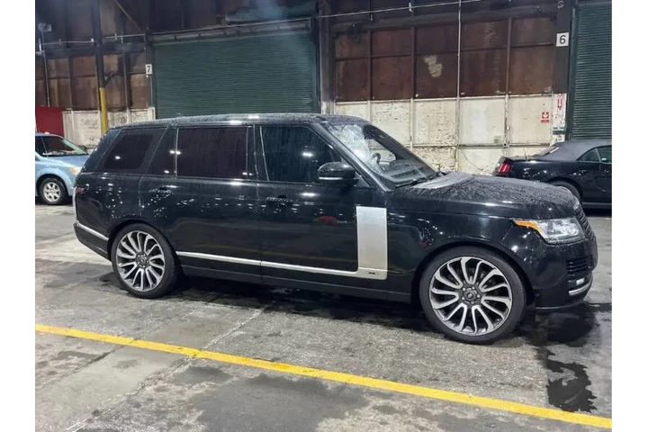 $19921 : 2016 Land Rover Range Rover S image 3