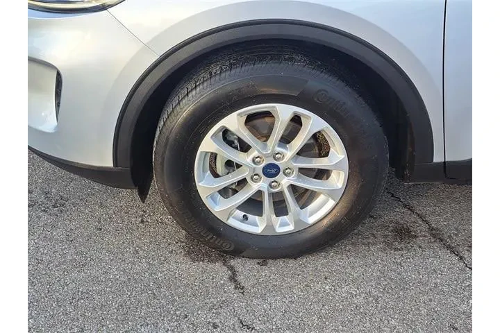 $17063 : Ford Escape 2020 AWD SE 4dr image 9