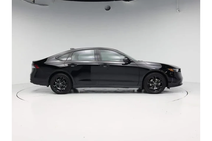 $28998 : Honda Accord 2025 SE 4dr Sed image 7