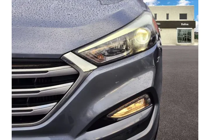 $10877 : Hyundai TUCSON 2017 AWD Limi image 10