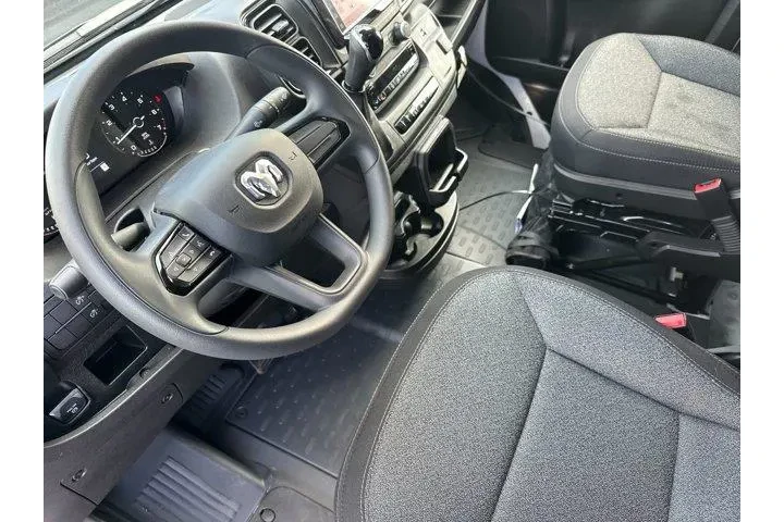 $38998 : Ram ProMaster 2025 Tradesman image 10