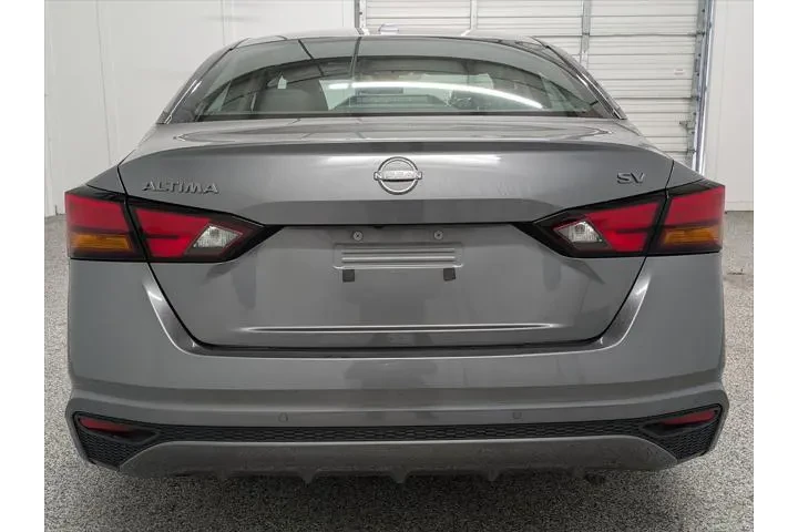 $21897 : Nissan Altima 2024 2.5 SV 4d image 5