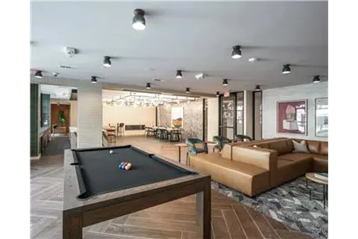 $1573 : Rental property with 0 bedro image 6