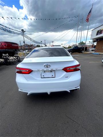 $22889 : 2019 Camry SE Auto (Natl) image 6