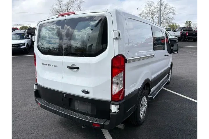 $32995 : Ford Transit 2024 250 3dr LW image 3