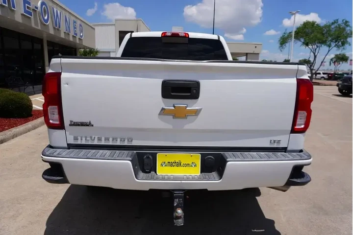 $30225 : Chevrolet Silverado 1500 201 image 5