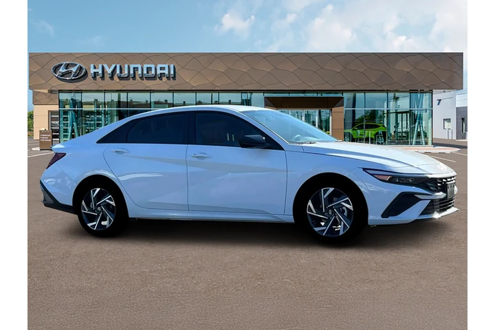 $20562 : Hyundai ELANTRA 2025 SEL Spo image 10