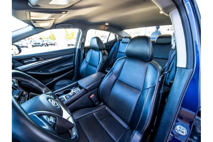 $24288 : Nissan Maxima 2023 3.5 SV 4d image 8