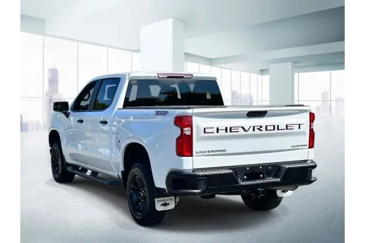 $32999 : Chevrolet Silverado 1500 202 image 3