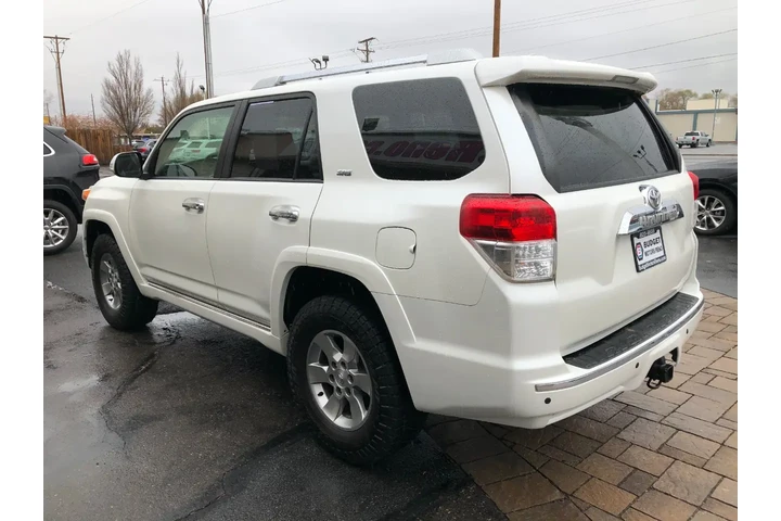$16760 : 2012 4Runner SR5 4WD image 5