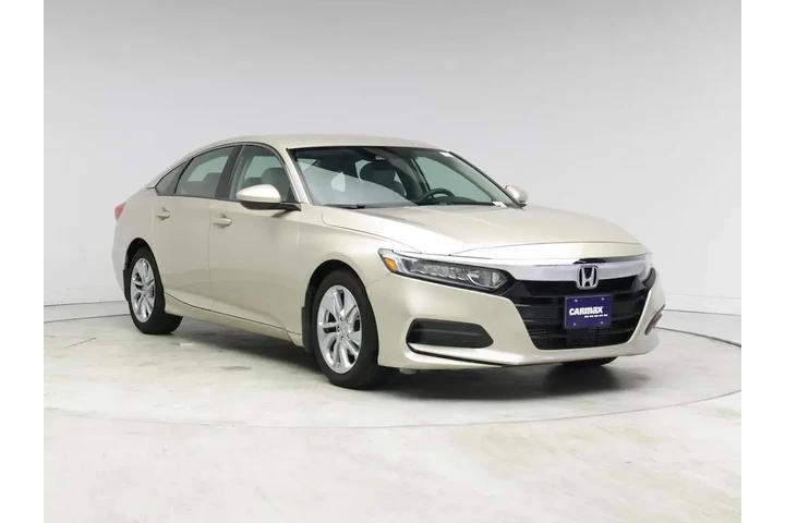 $17998 : Honda Accord 2018 LX 4dr Sed image 1