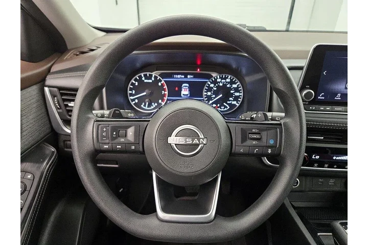 $21998 : Nissan Rogue 2023 SV 4dr Cro image 10