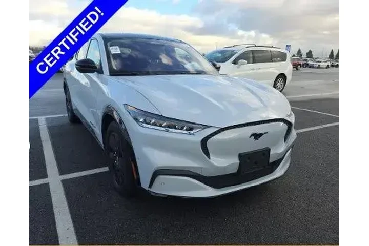 $33850 : Ford Mustang Mach-E 2023 AWD image 1