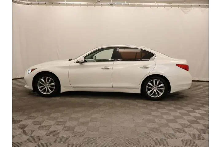 $12768 : INFINITI Q50 2016 2.0T Premi image 2