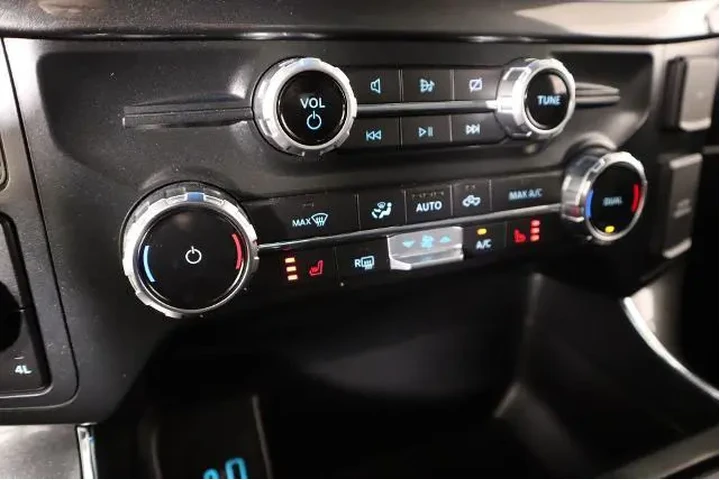 $39543 : Ford F-150 2022 4x4 XL 4dr S image 7