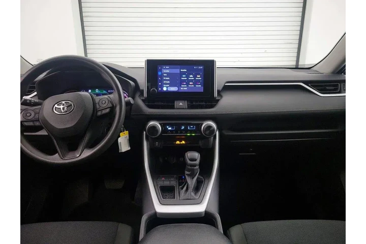 $23998 : Toyota RAV4 2023 LE 4dr SUV image 9
