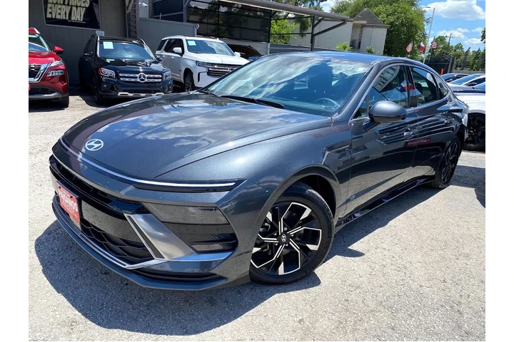 2024 Sonata SEL image 1